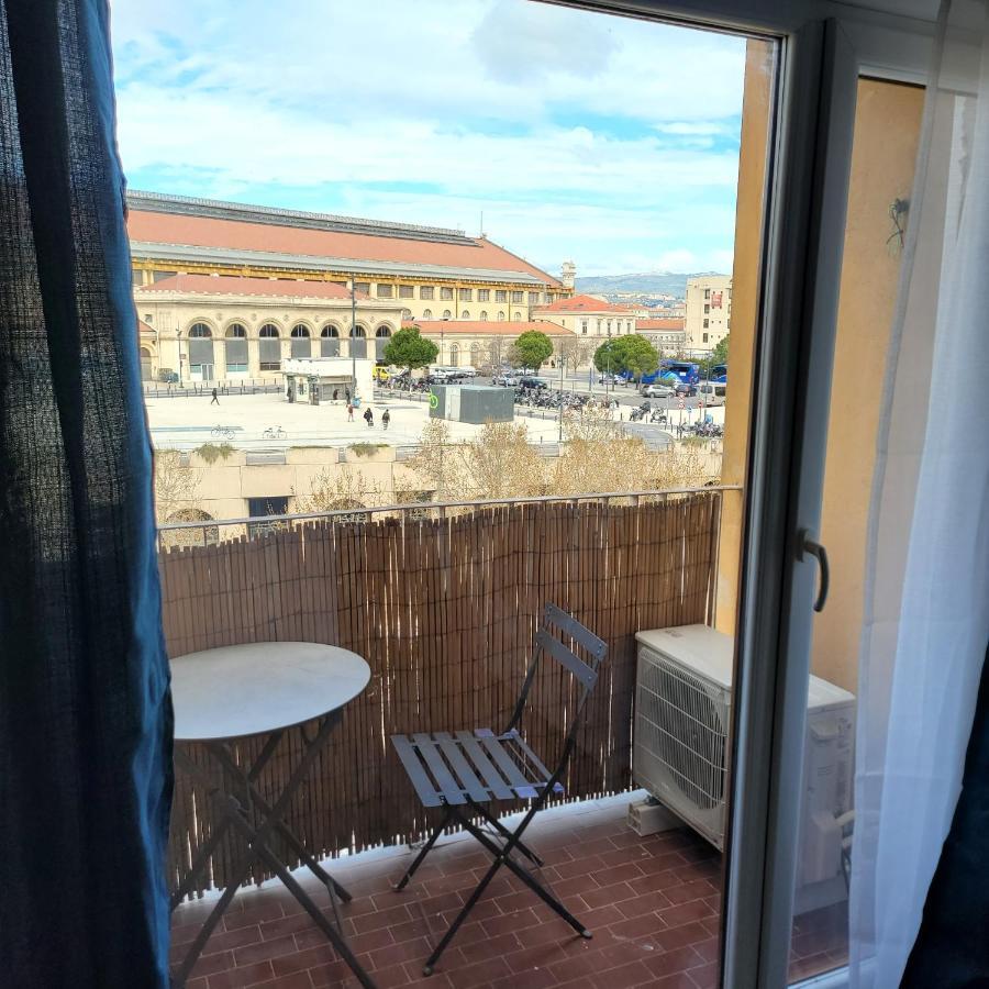 Studio Gare Saint Charles 7Eme 10 Mns Vieux Port Apartment Marseille Ngoại thất bức ảnh