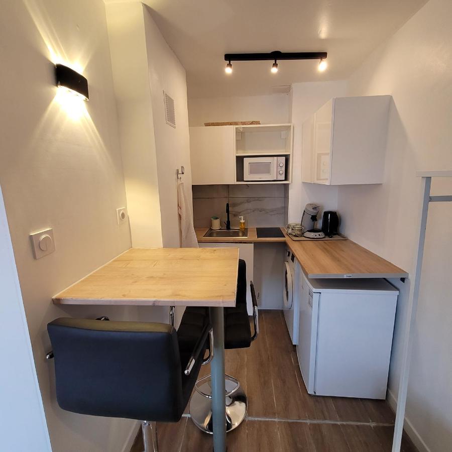 Studio Gare Saint Charles 7Eme 10 Mns Vieux Port Apartment Marseille Ngoại thất bức ảnh